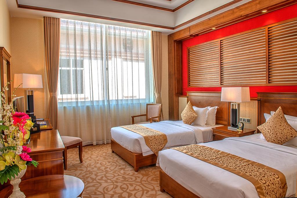 Hotel Royal Aster Naypyidaw Room photo